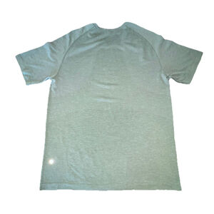 LULULEMON METAL VENT TECH 2.0 SHORT SLEEVE LAUREL GREEN ARCTIC SIZE LARGE PTP 21